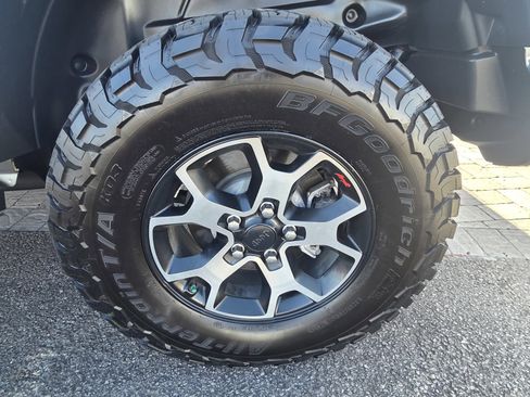 Used 2020 Jeep Wrangler Unlimited Rubicon AWD/4WD image 9
