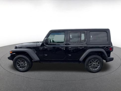 Used 2025 Jeep Wrangler Unlimited Sport AWD/4WD image 8