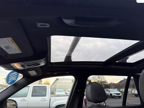 Used 2018 BMW X5 xDrive40e image 8