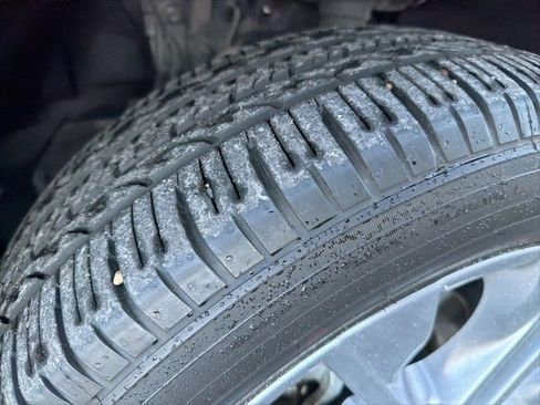 Certified 2025 Toyota RAV4 XLE Premium image 12