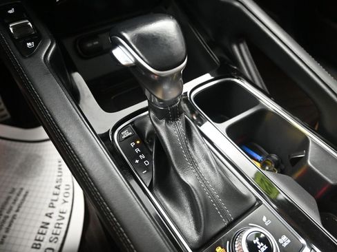 Used 2020 Kia Telluride SX w/ SX Prestige Package image 26