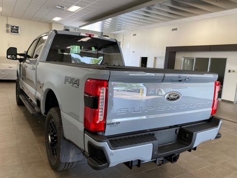 New 2025 Ford F350 Lariat w/ Lariat Ultimate Package image 5