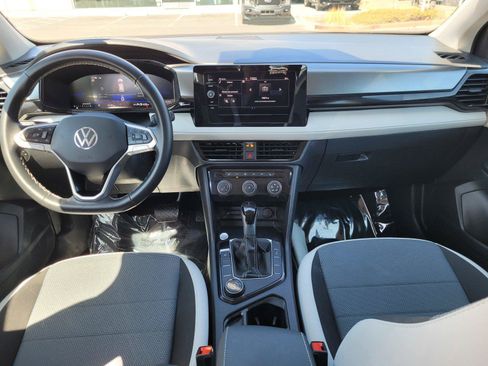 Certified 2025 Volkswagen Taos S AWD/4WD image 16