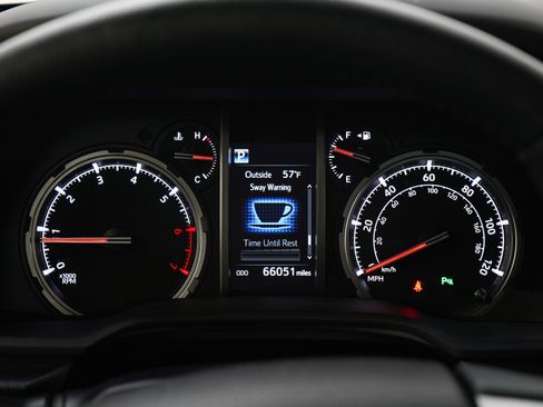 Used 2022 Toyota 4Runner Limited AWD/4WD image 23