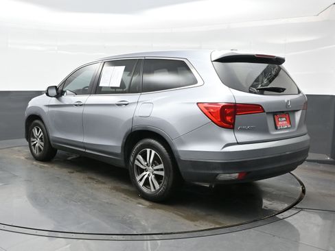 Used 2017 Honda Pilot EX-L image 4