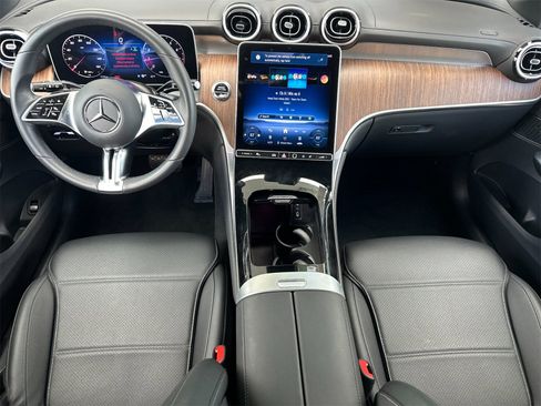 Certified 2025 Mercedes-Benz GLC 300 image 15