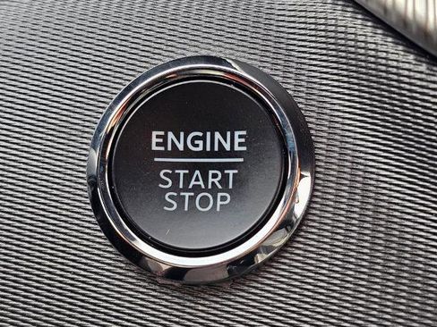 Certified 2025 Ford Explorer ST-Line image 24