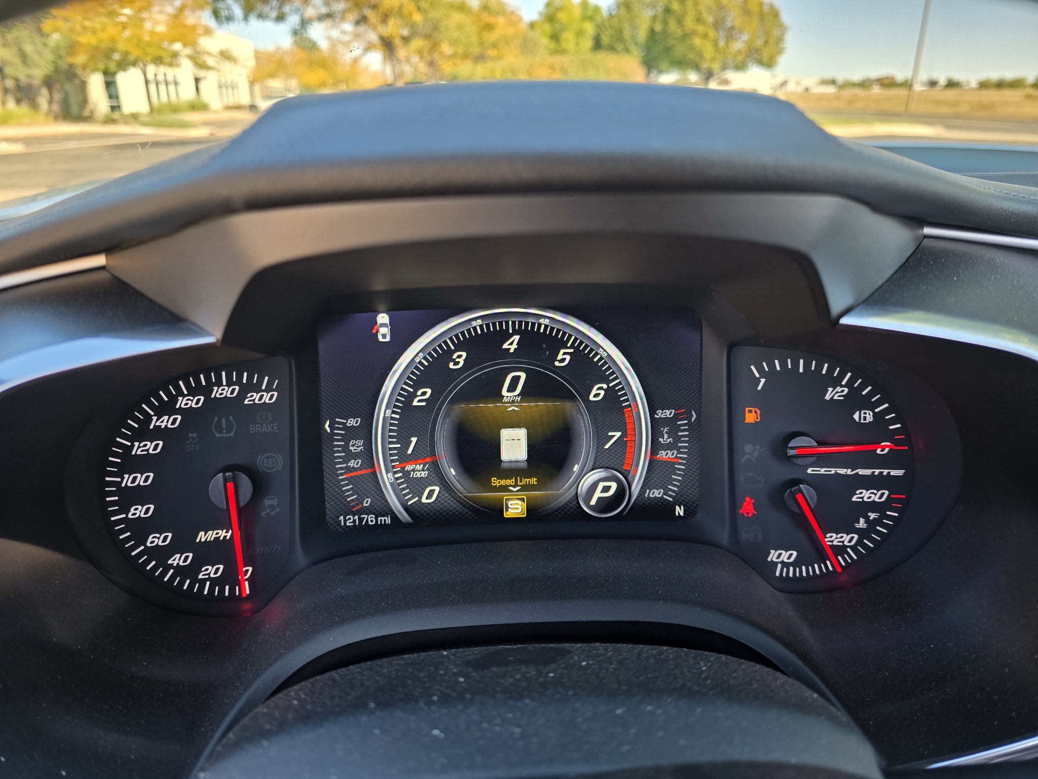 Used 2016 Chevrolet Corvette Stingray Convertible w/ Battery Protection Package RWD image 23
