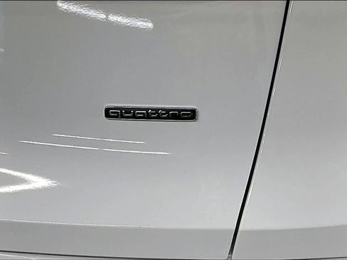 Used 2025 Audi Q5 Premium Plus w/ Premium Plus image 11