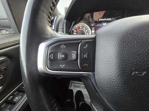 Used 2024 RAM 1500 Laramie image 19