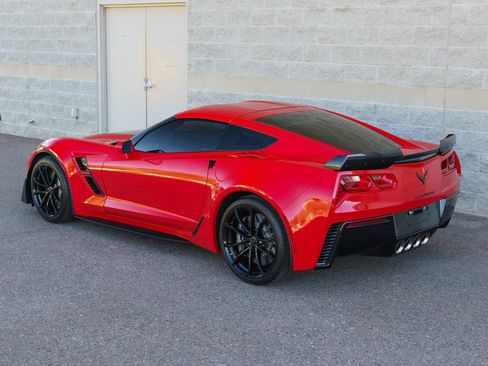 Used 2017 Chevrolet Corvette Grand Sport RWD image 25