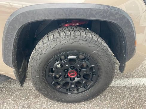 Used 2025 Toyota Sequoia TRD Pro AWD/4WD image 5