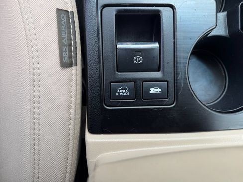 Used 2019 Subaru Outback 2.5i Premium AWD/4WD image 24
