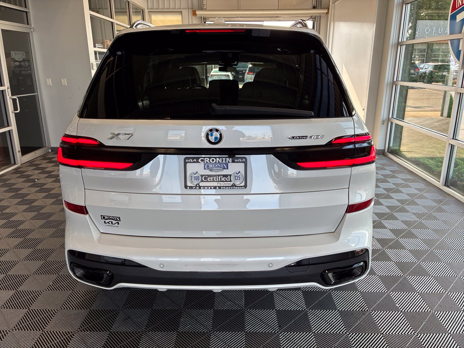 Used 2024 BMW X7 xDrive40i w/ Executive Package AWD/4WD image 5