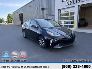 Used 2022 Toyota Prius XLE AWD/4WD video 1