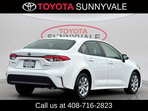 Used 2023 Toyota Corolla LE FWD image 3