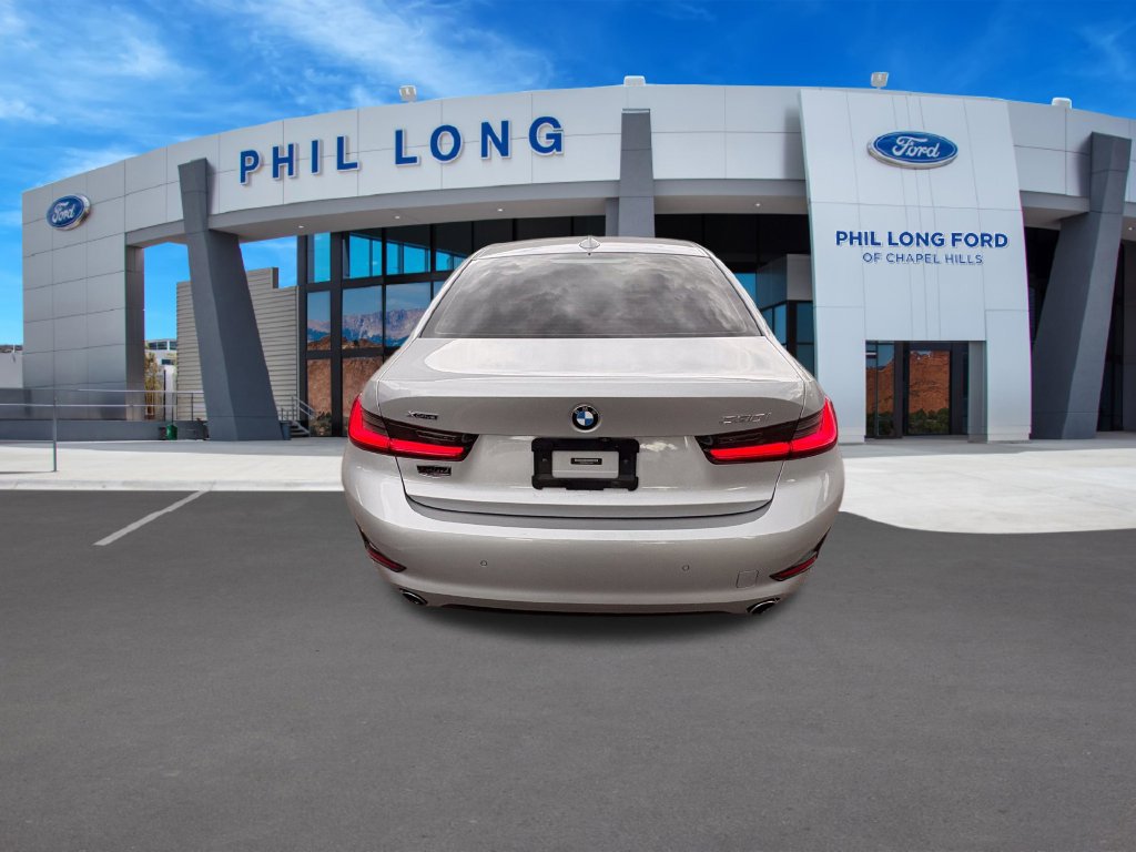 Used 2019 BMW 330i xDrive Sedan w/ Driving Assistance Package AWD/4WD image 5