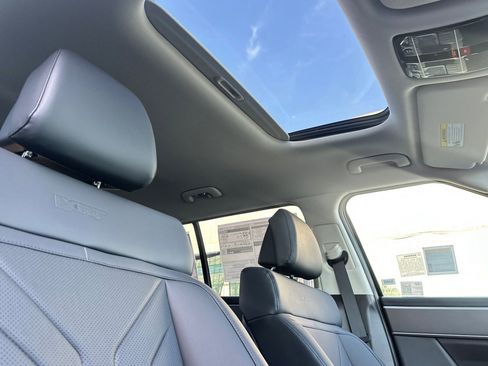 New 2025 Hyundai Santa Fe XRT image 18