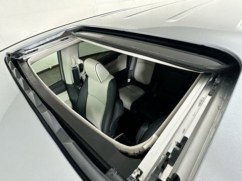 New 2026 Honda Odyssey Elite image 21