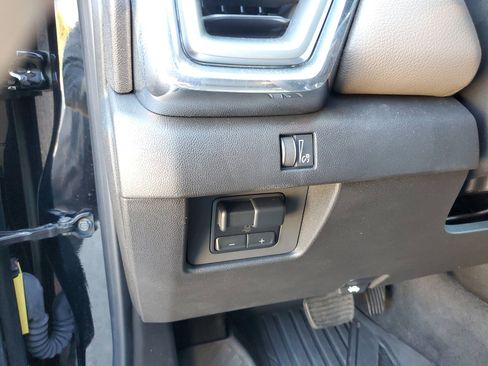 Used 2024 GMC Canyon Denali w/ LPO, Denali Black Edition image 23