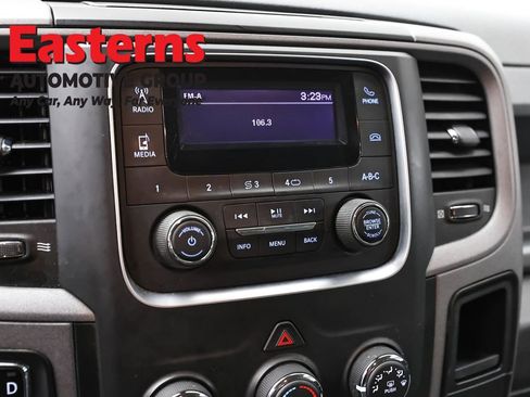 Used 2018 RAM 1500 Express image 19