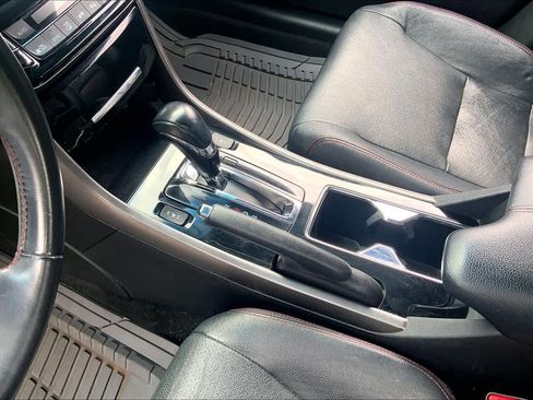 Used 2017 Honda Accord Sport Special Edition image 17