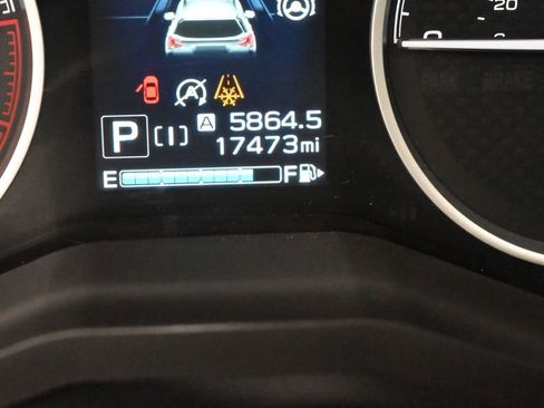 Used 2024 Subaru Forester Limited image 36