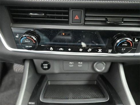 New 2026 Nissan Rogue SV image 25