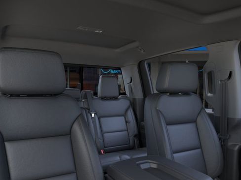 New 2026 Chevrolet Silverado 1500 LT w/ Z71 Off-Road Package AWD/4WD image 24