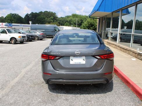 Used 2024 Nissan Sentra S FWD image 5