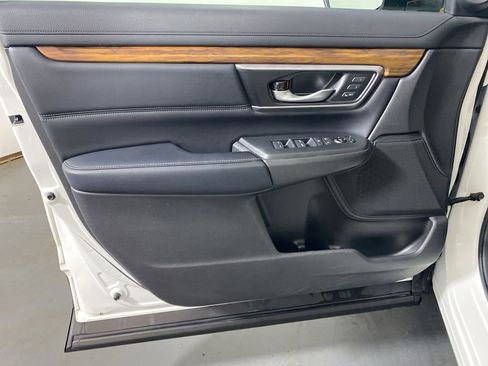Used 2018 Honda CR-V Touring image 24