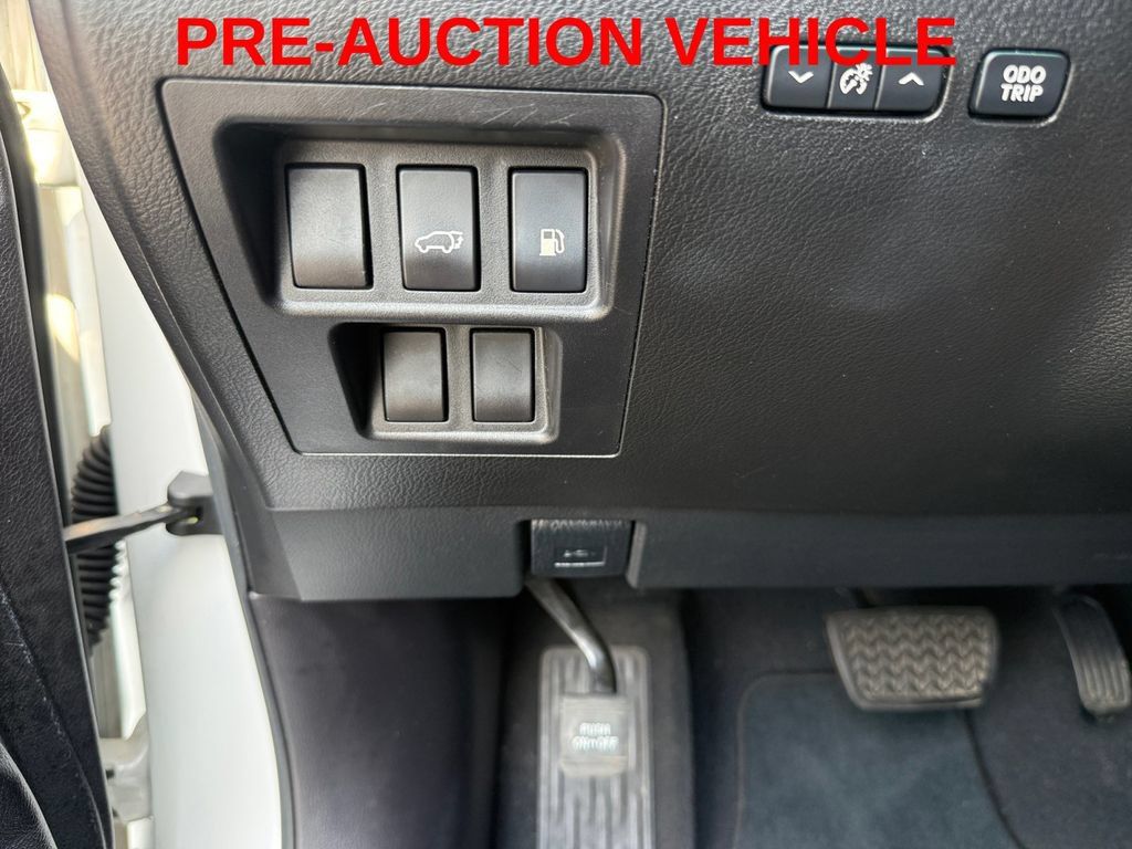 Used 2011 Lexus RX 350 2WD w/ Premium Pkg image 26