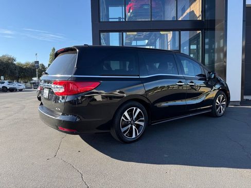 Used 2019 Honda Odyssey Elite image 13