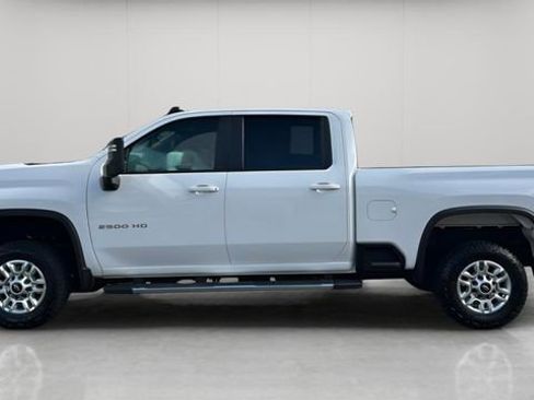 Used 2025 Chevrolet Silverado 2500 LT w/ Safety Package AWD/4WD image 9