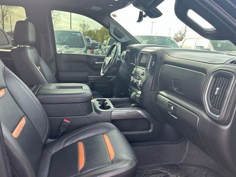 Used 2019 GMC Sierra 1500 AT4 w/ AT4 Premium Package AWD/4WD image 7