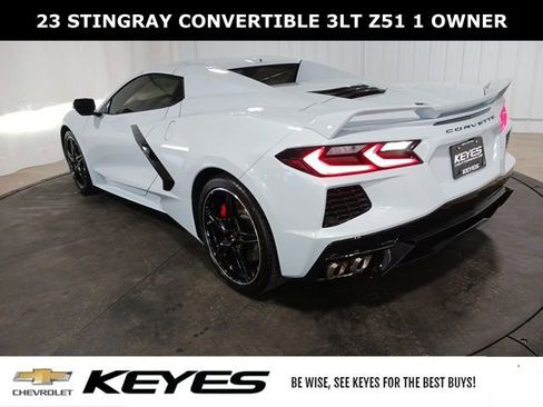 Used 2023 Chevrolet Corvette Stingray Premium Conv w/ Z51 Performance Package RWD image 6