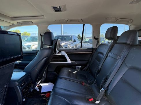 Used 2017 Toyota Land Cruiser AWD/4WD image 4