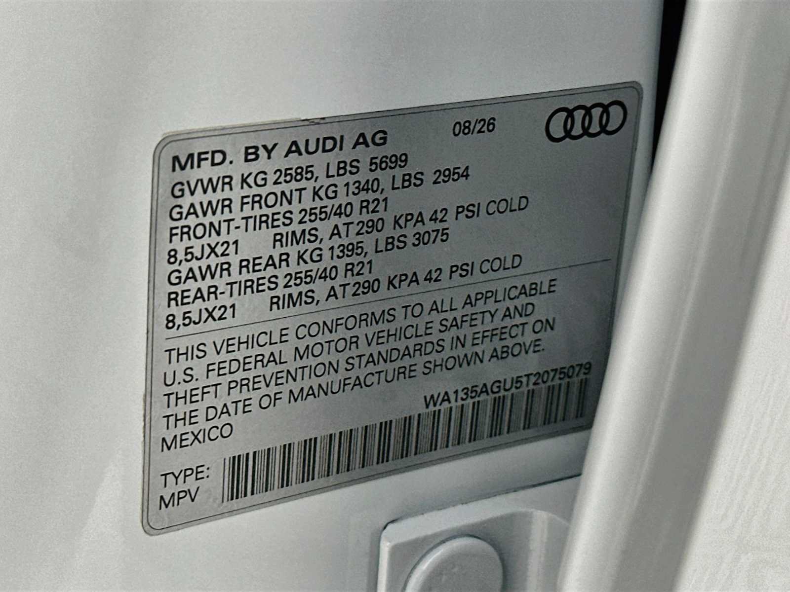 New 2026 Audi SQ5 Prestige AWD/4WD image 30