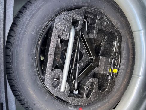 Used 2012 Volkswagen Jetta TDI image 34