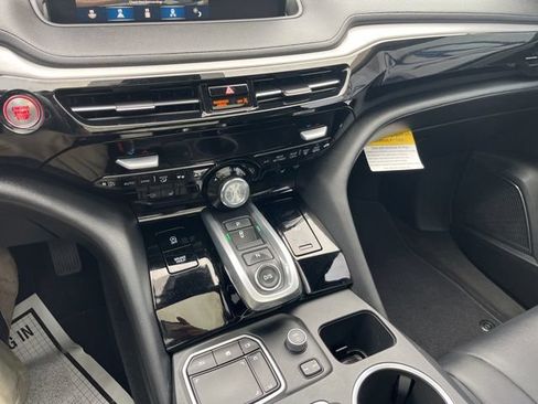 Used 2023 Acura MDX SH-AWD image 49