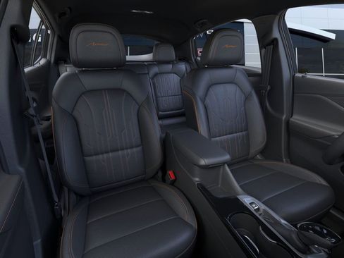 New 2026 Buick Envista Avenir FWD image 16