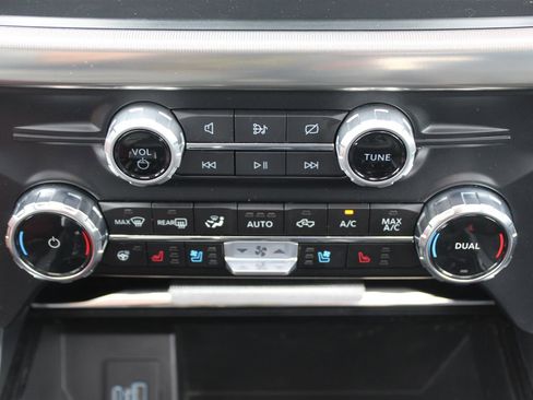 Used 2024 Ford F150 Lariat w/ Bed Utility Package AWD/4WD image 42