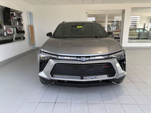 Used 2025 Chevrolet Blazer EV RS image 5