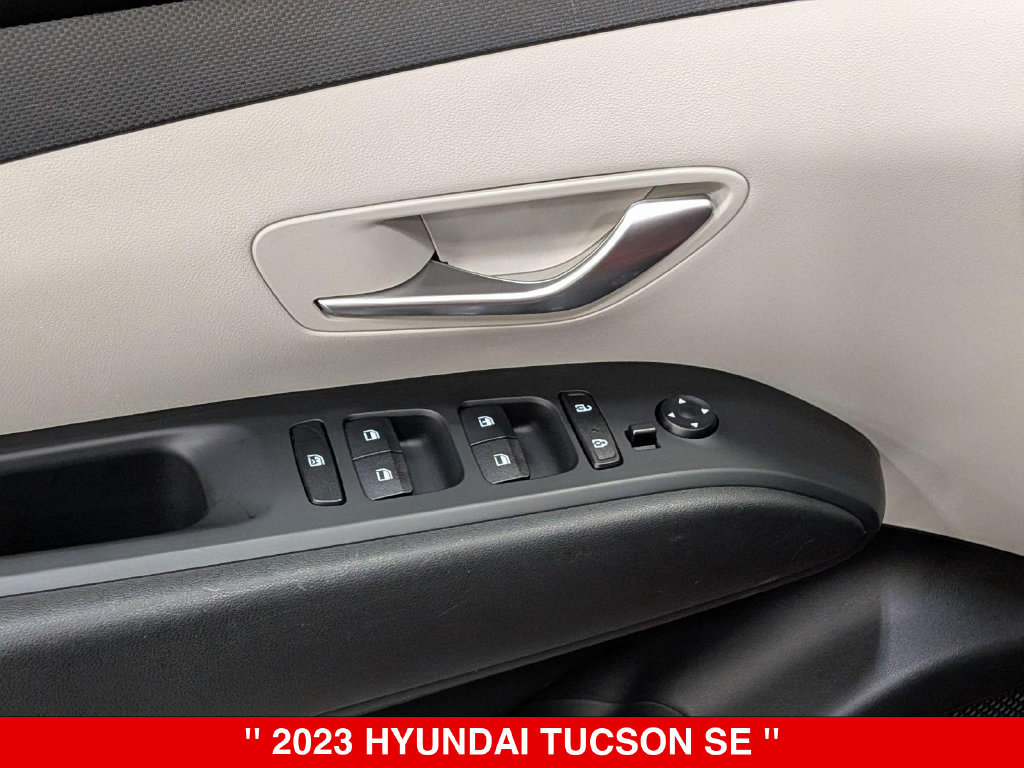 Used 2023 Hyundai Tucson SE AWD/4WD image 15