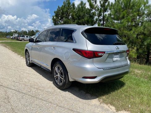 Used 2018 INFINITI QX60 FWD w/ Premium Plus Package image 9