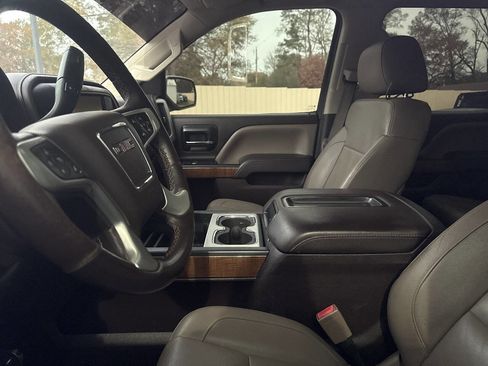 Used 2014 GMC Sierra 1500 SLT w/ SLT Preferred Package image 7