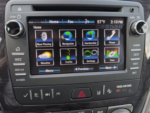 Used 2017 Buick Enclave Leather FWD image 28
