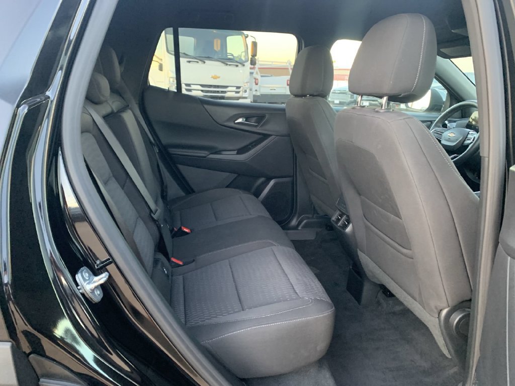 Certified 2026 Chevrolet Equinox LT FWD image 25