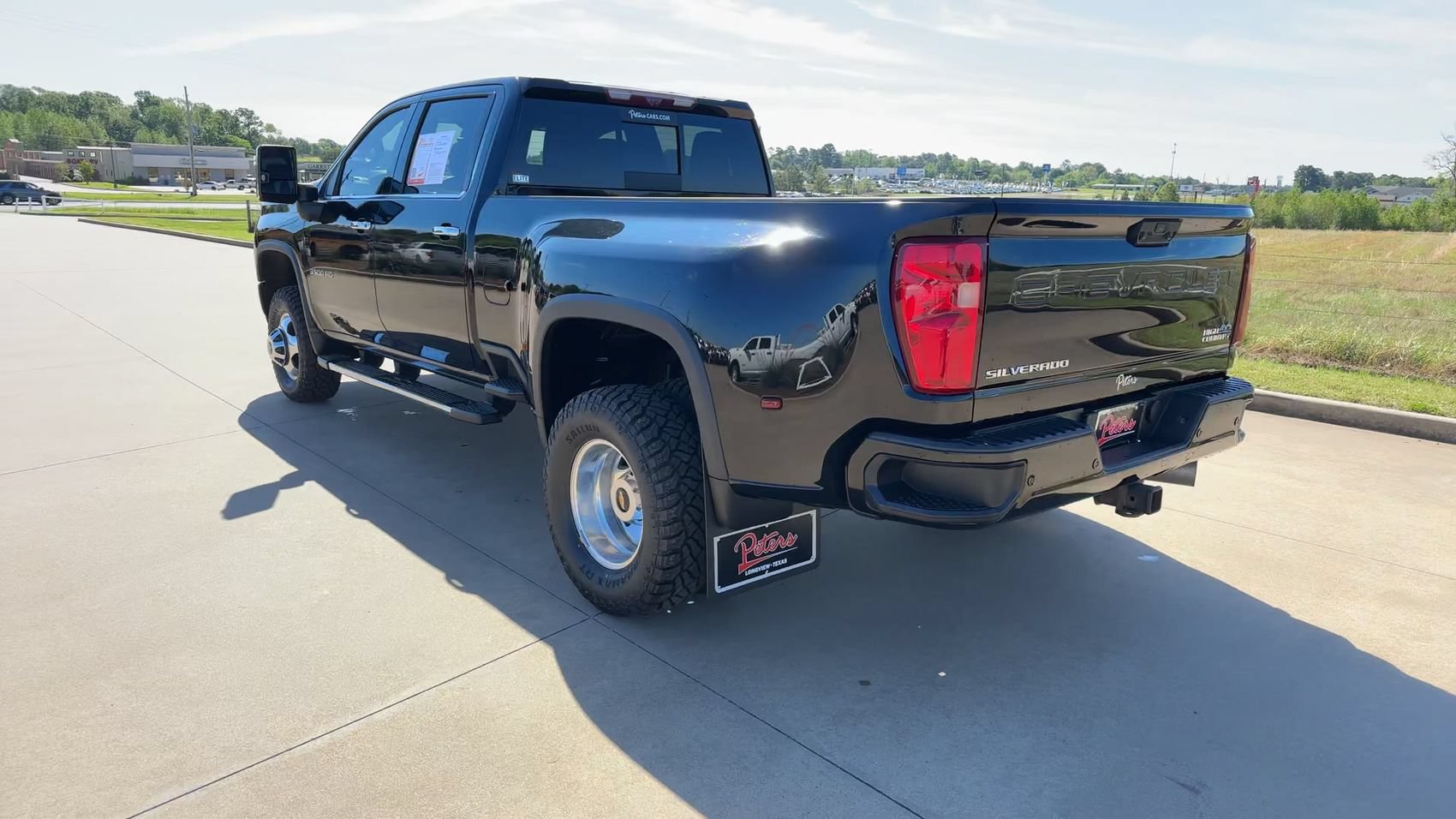 Used 2023 Chevrolet Silverado 3500 High Country w/ Snow Plow Prep/Camper Package AWD/4WD image 7