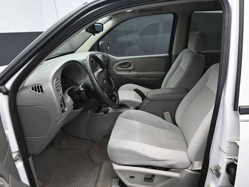 Used 2008 Chevrolet TrailBlazer 4WD image 30